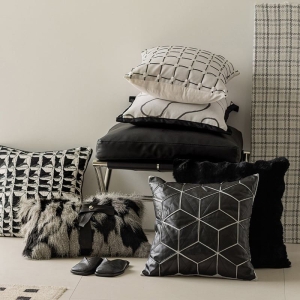 Jesmary – Xưởng Sản Xuất Gối Tựa Sofa Phong Cách Tân Cổ Điển Sang Trọng Cho Biệt Thự Và Khách Sạn Tại Hồ Chí Minh Đẳng Cấp Vượt Thời Gian